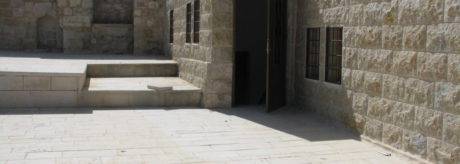 20120313_nabluis-1_1.jpg